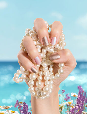 Pearly Yarı Transparan & Parlak Bitişli Sedefli Oje