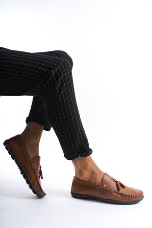 Erkek Hakiki Deri Önü Püskül Detaylı Rahat Hafif Taban Günlük Loafer Ayakkabı