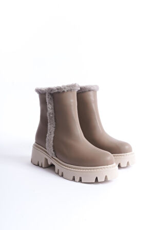 Kadın Fermuarlı Günlük Bot Kalın Tırtık Taban Kürk Detaylı Kışlık Ayakkabı