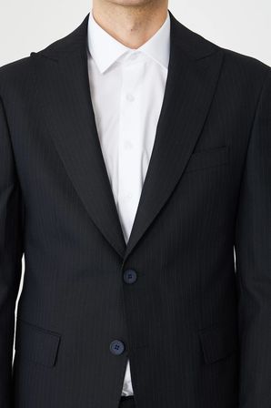 Lacivert İnce Çizgili Modern Slim Fit Klasik Yaka Takım Elbise