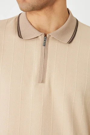 Bej Modern Kesim Fermuarlı Polo Yaka Erkek T-Shirt