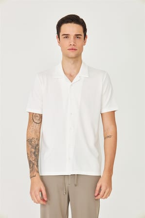 Beyaz Gömlek T-Shirt 