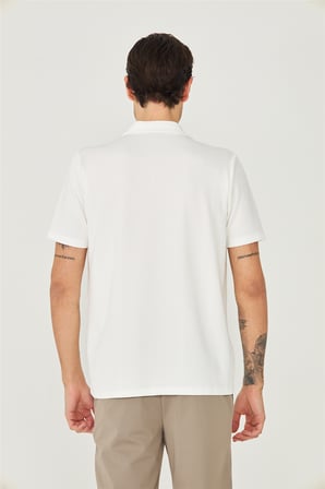 Beyaz Gömlek T-Shirt 
