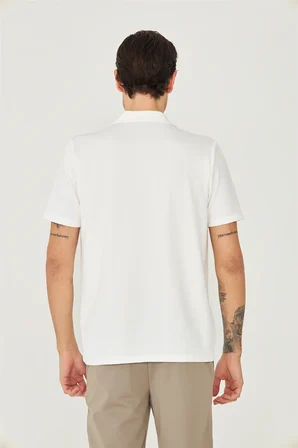 Beyaz Gömlek T-Shirt 