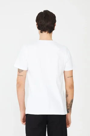 Beyaz Bisiklet Yaka Basic Erkek T-Shirt