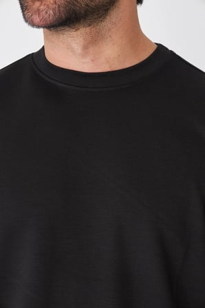 Siyah Sıfır Yaka Uzun Kollu Basic Sweatshirt