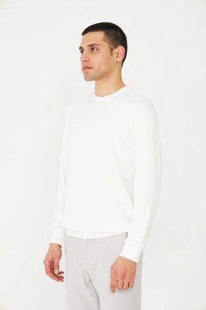 Beyaz Basic Bisiklet Yaka Erkek Sweatshirt