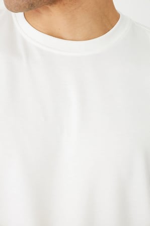 Beyaz Basic Bisiklet Yaka Erkek Sweatshirt