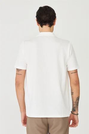 Beyaz Gömlek T-Shirt 