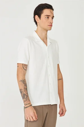 Beyaz Gömlek T-Shirt 