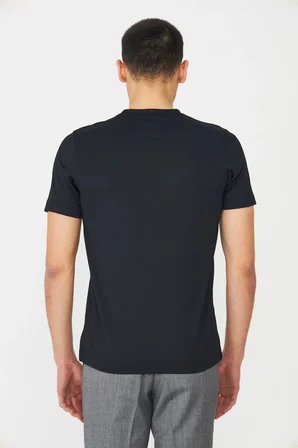 Siyah Bisiklet Yaka Basic T-shirt