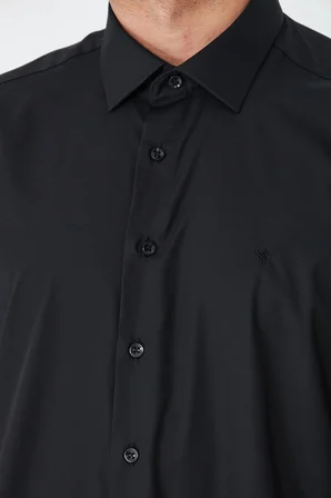 Siyah Dynamic Fit Uzun Kollu Erkek Gömlek