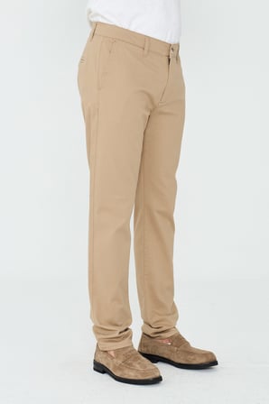 Camel Rengi Dynamic Fit Erkek Chino Pantolon