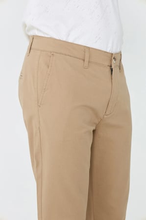 Camel Rengi Dynamic Fit Erkek Chino Pantolon