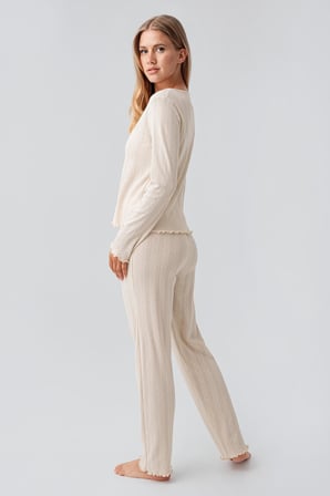Uzun Kollu Ajurlu Düğmeli Esnek Pamuklu Pijama Takım 18213