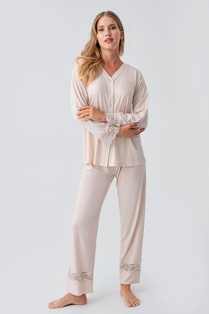 Uzun Kollu Düğmeli Dantelli Esnek Viskoz Pijama Takım 18206