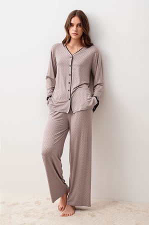 Puantiyeli Düğmeli Dantelli Likralı Viskoz Pijama Takım 20207