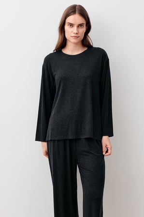 Uzun Kollu Yumuşak Dokulu Esnek Viskoz Pijama Takım 20202