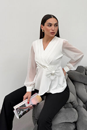 Beyaz Önü Çiçekli V Yaka Bluz 4202791.15