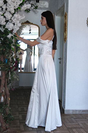 Beyaz Taş Askılı Düşük Kol Saten Abiye 0806118.15