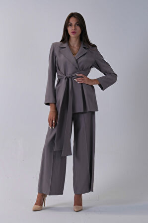 Gri Ceket Kuşak Bağlama Detaylı Pantolonlu Takım 0106327.06