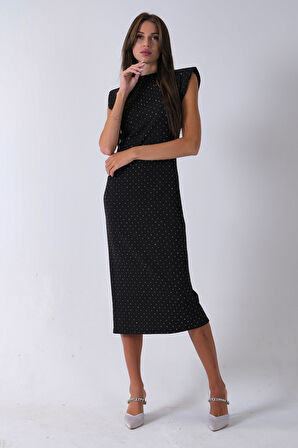 Siyah Büzgülü Üzeri Taş Detaylı Elbise 03050336.01