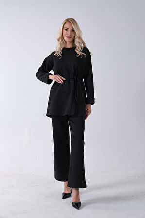 Siyah Bisiklet Yaka Önü Düğme Kapama Görünümlü Pantolonlu Scuba Takım 4592265.01