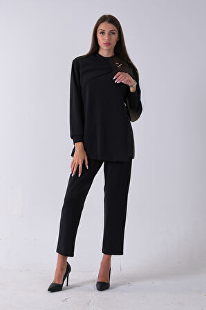 Siyah Bileği Lastikli Tunik Üzeri Detaylı Pantolonlu Takım 4577260.01