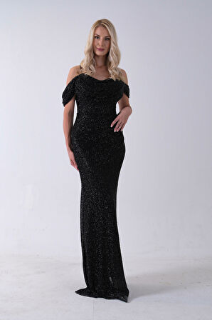 Siyah Düşük Omuz Yırtmaç Detaylı Pul Payet Abiye 9705646.01