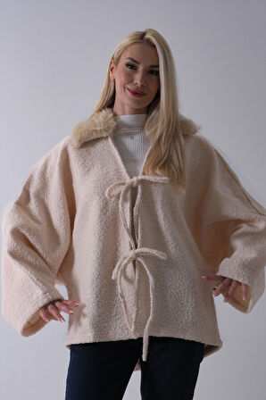 Ekru Önü Bağlama Detaylı Yakası Kürklü Panço 47122475.147