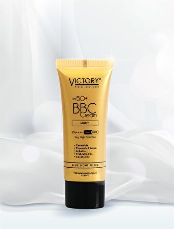 BBC Krem Nemlendiricili Doğal Kapatıcı SPF50+ 02-Light 40 ML