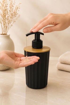 4 Parça Banyo Seti Modern Çizgili Tasarım | Organize | Pamukluk | Organizer | Sıvı Sabunluk | Diş fırçalık