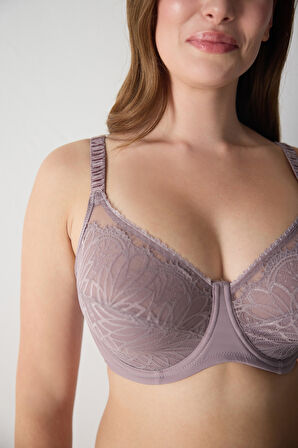 Dantelli Tüllü Yarı Destekli Toparlayıcı Sütyen