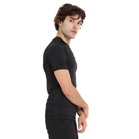 Yuma Slim Erkek Siyah Antrenman T-Shirt 25KE1026-SYH