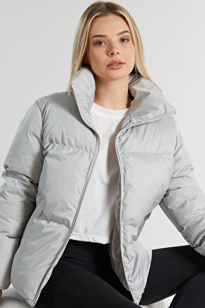 Kadın Haki Owersize Dolumlu Şişme Su Geçirmez Mont Tbg069