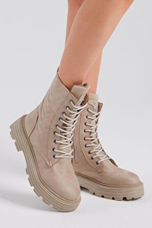 Tonny Black Kadın Krem Süet Desenli Rahat Kalıp Bağcıklı Bot