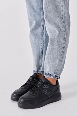 Tonny Black Kadın Siyah Beyaz Siyah Poli Taban Yanı Şeritli Bağcıklı Sneaker