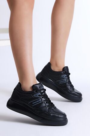 Tonny Black Kadın Siyah Beyaz Siyah Poli Taban Yanı Şeritli Bağcıklı Sneaker