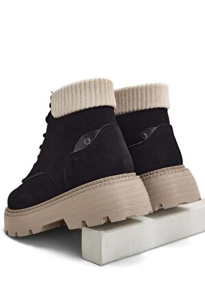 Tonny Black Kadın Siyah Süet Rahat Kalıp Kısa Bağcıklı Süet  Bot