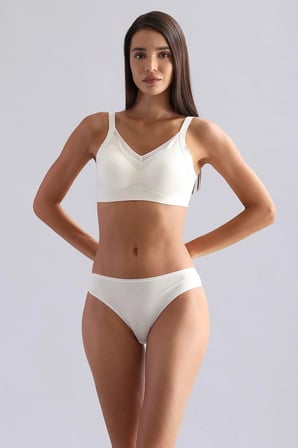 Mısırlı Modal by TENCEL HERA İnce Lastikli 3'lü Brazillian Külot Ekru