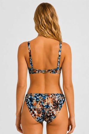 Mısırlı Kadın Soyut Floral Aksesuarlı Balenli Bikini Takım Çok Renkli