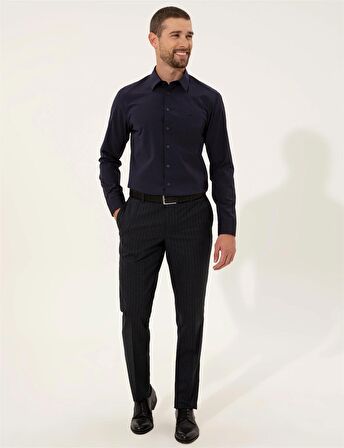  Slim Fit Erkek Gömlek
