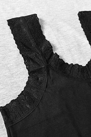 Kadın Yaka Ve Askı Dantelli Pamuklu Atlet