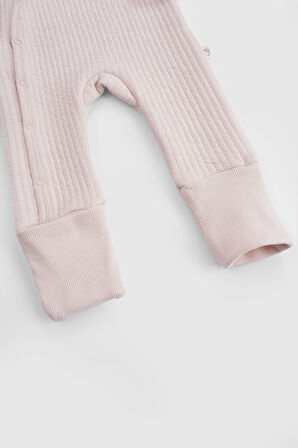Kendinden Patikli ve Eldivenli Kapitone Pembe Bebek Tulumu