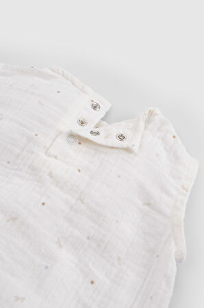 Organik Pamuk Müslin Ekru Bebek Kolsuz Zıbın