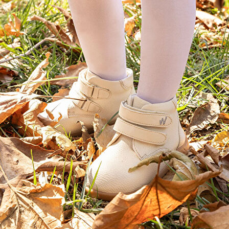 BabyWalk Kız Bot Kız Bebek