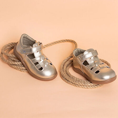 BabyWalk Kız Bebek Sandalet Deri Cırt Cırtlı