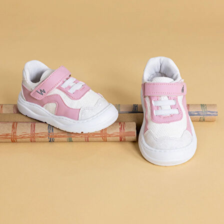 BabyWalk Kız Bebek İlk Adım Cırtlı Kapanma