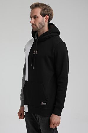 Kapüşonlu Siyah Slim Fit Sweatshirt 22FWM64033