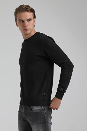 Bisiklet Yaka Siyah Regular Sweatshirt 22FWM60125